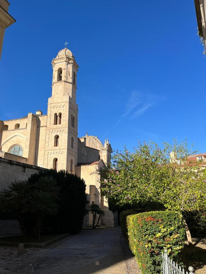 Appartamenti Da Ewa Sassari I Сасари Екстериор снимка